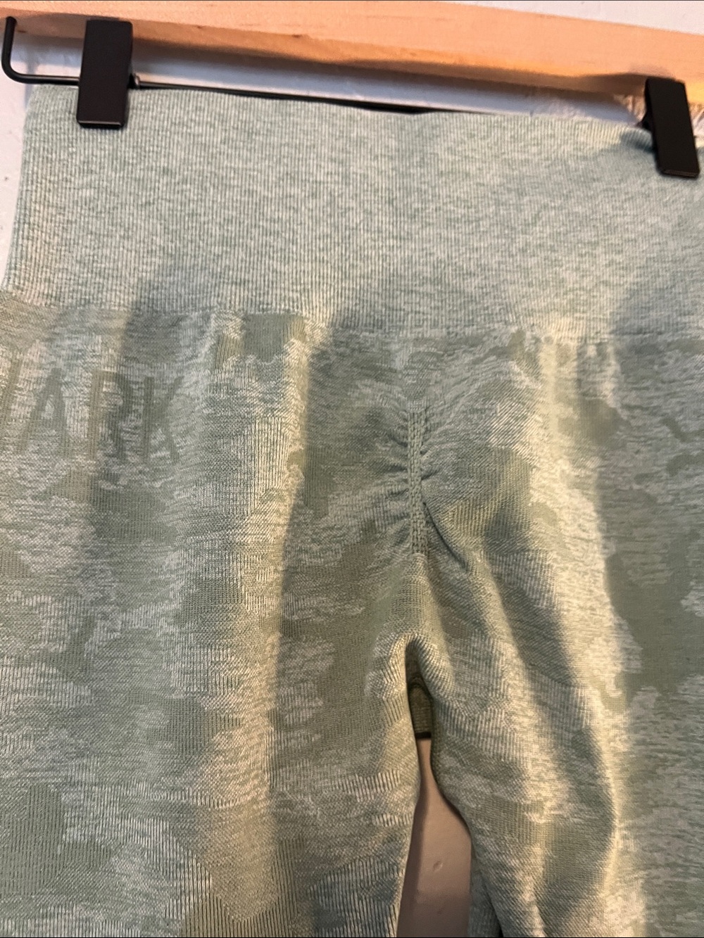 Gymshark Green Seamless High-Waist Leggings - Picture 4 of 5